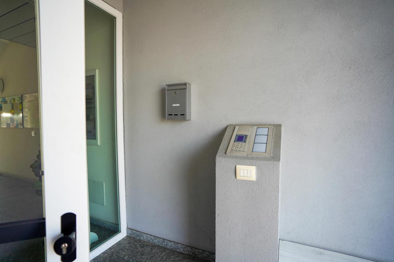Bnbook Residence Matteotti Novara Exterior foto